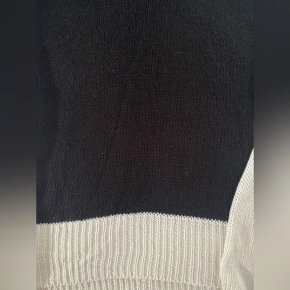 Colorblock sweater - Picture 3 of 4